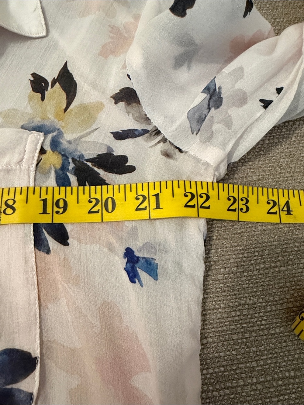 cloth & stone Light Pink Floral Button-Down Blouse with Blue Accents - Picture 5 of 5